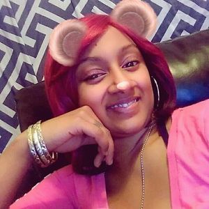 Meet your Posher, Tabitha